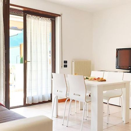 Sun & Fun Apartment - Morena Рива-дель-Гарда Экстерьер фото