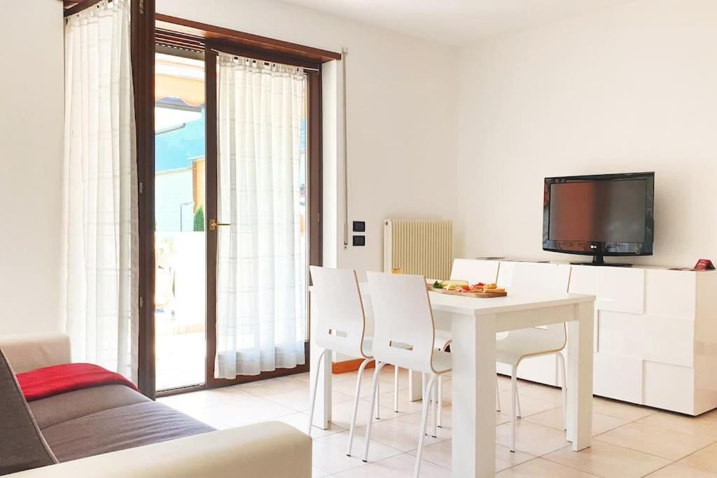 Sun & Fun Apartment - Morena Рива-дель-Гарда Экстерьер фото