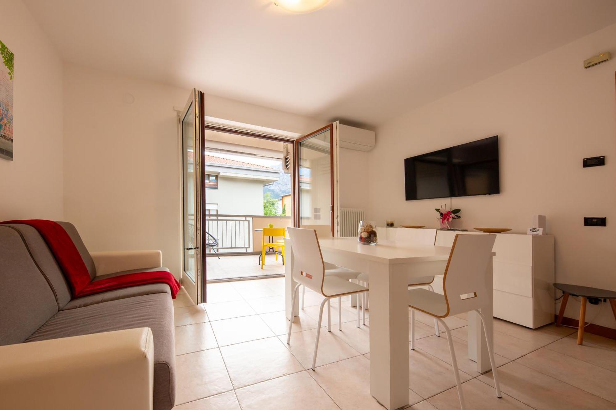 Sun & Fun Apartment - Morena Рива-дель-Гарда Экстерьер фото