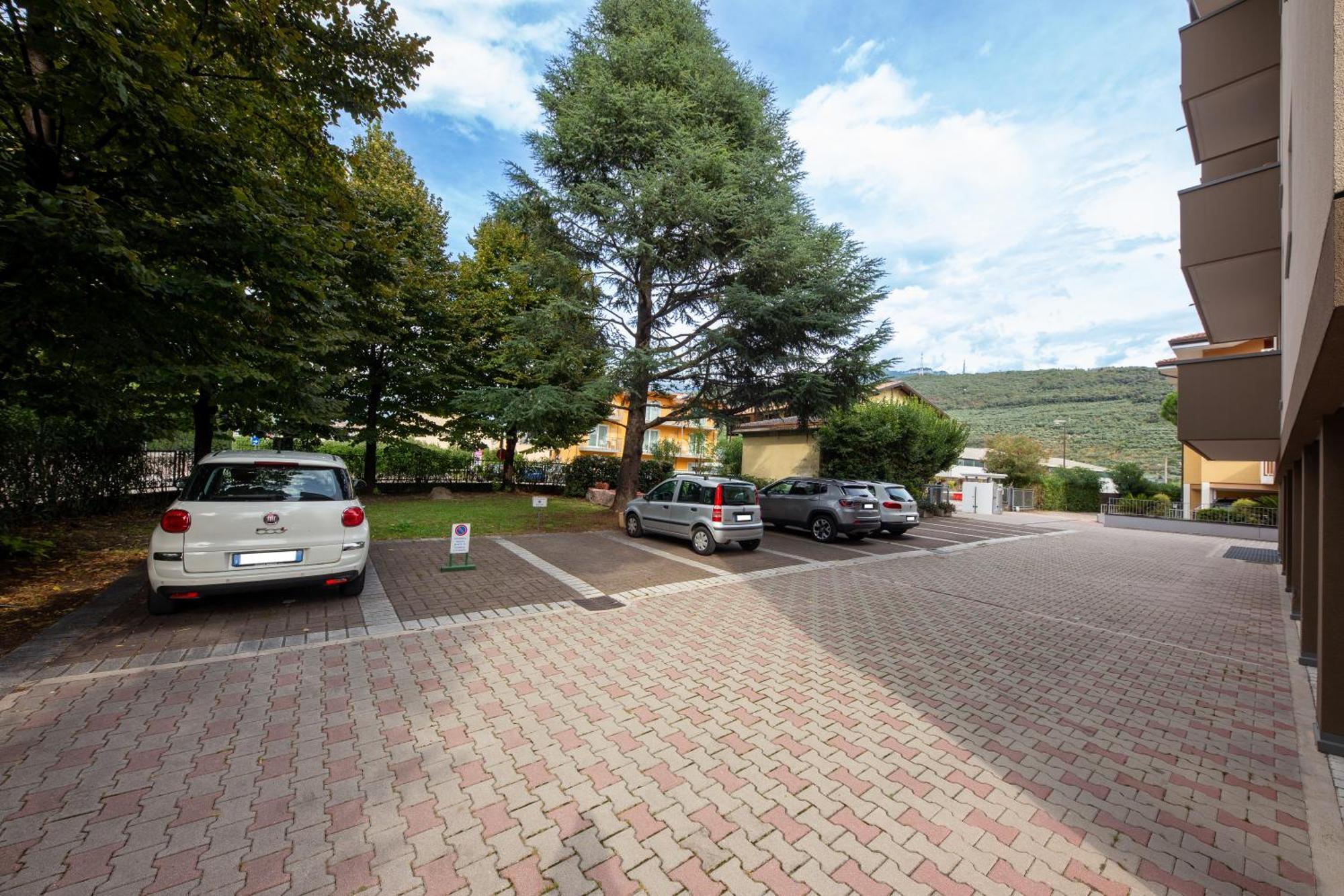 Sun & Fun Apartment - Morena Рива-дель-Гарда Экстерьер фото